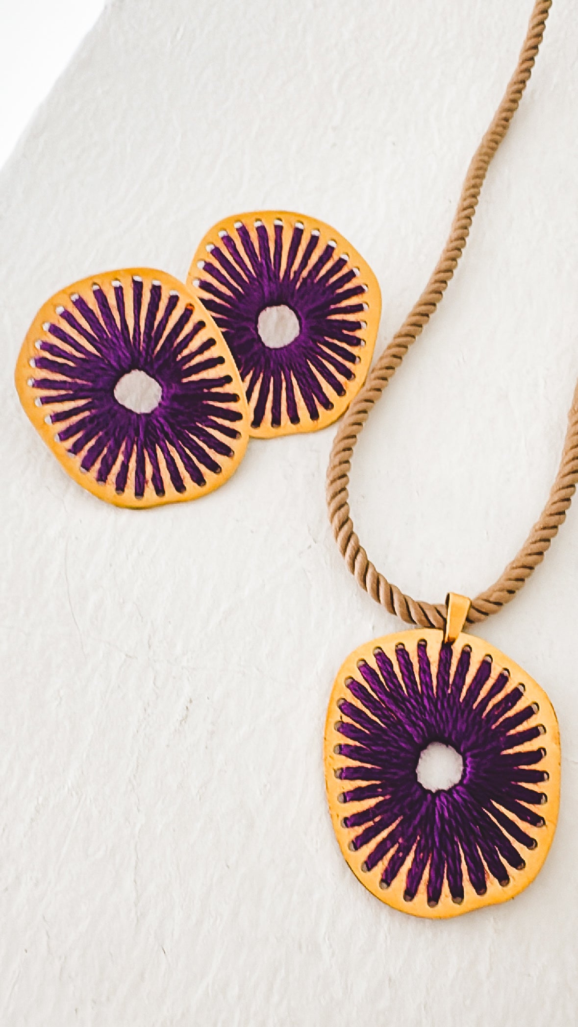 Fungo necklace
