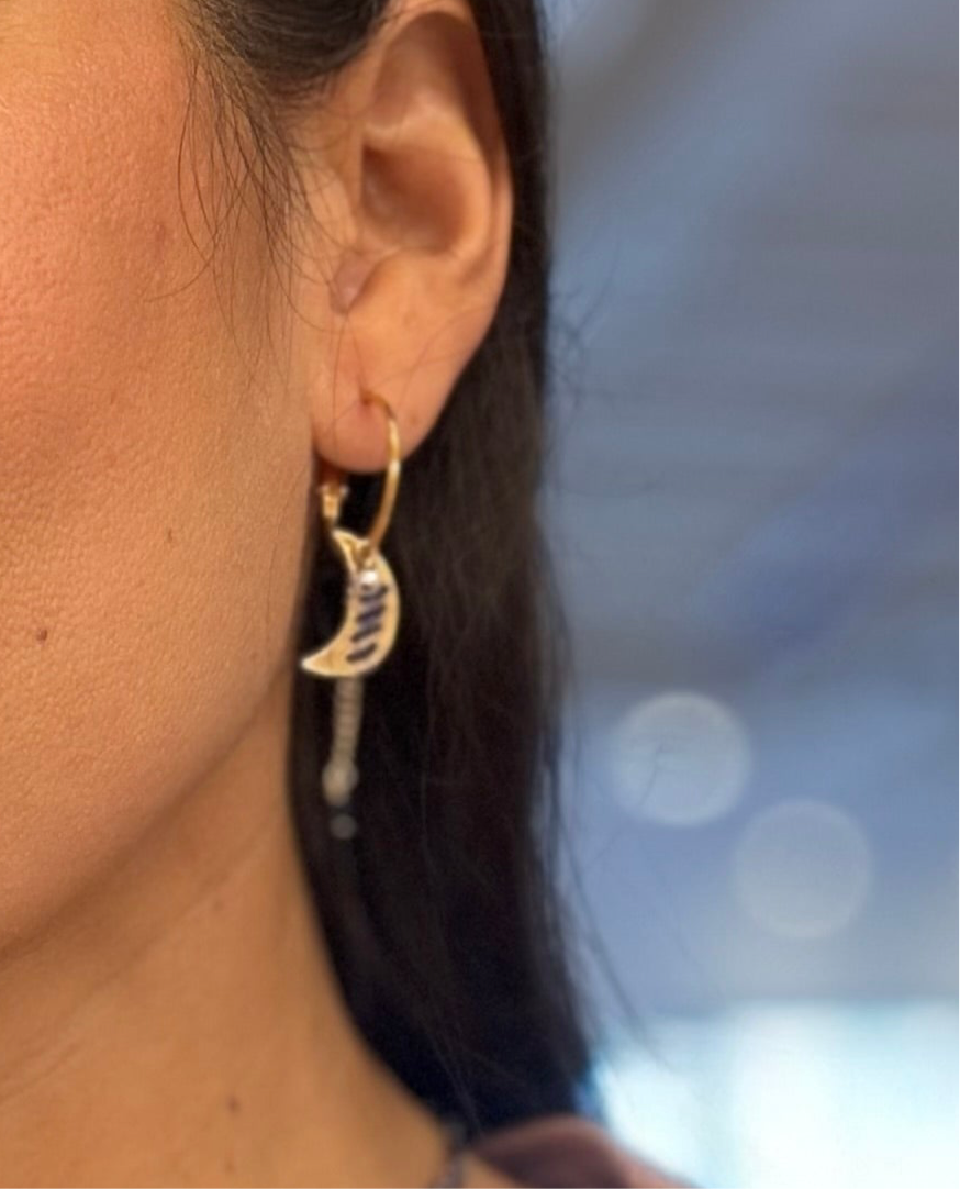 Moon hoops