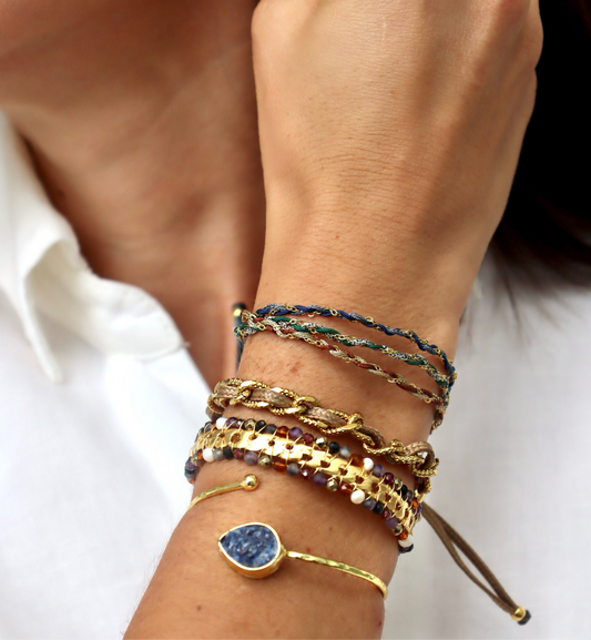Golden mesh bracelet